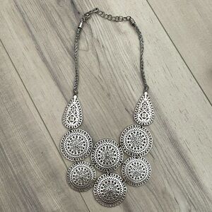 Stella & Dot Sterling Silver Statement Necklace